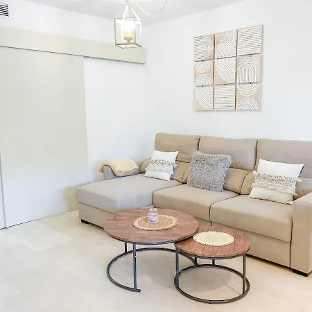 Apartamento Deluxe Sotogrande דירה *